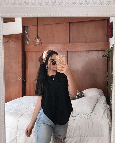 Outfits para ir a chacharear al tianguis Queen Outfit, Causual Outfits, Outfits Verano, العناية بالشعر, Fotografi Potret, Casual Style Outfits, Looks Style, Teen Fashion Outfits, College Outfits