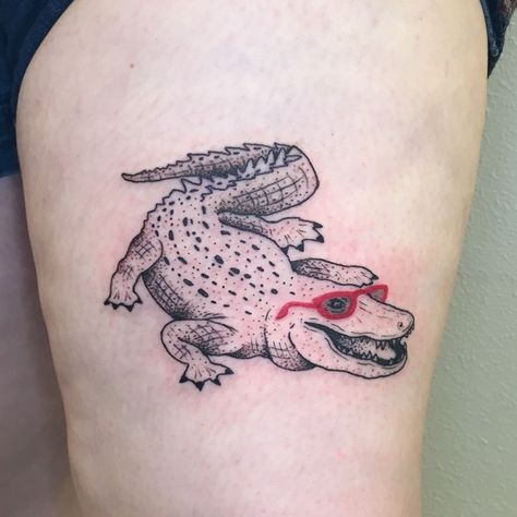 Gator Tattoo Design, Gator Tattoo Cute, Small Gator Tattoo, Gator Tattoo, Tattoo Planning, Alligator Tattoo, Print Making Designs, American Traditional Tattoo Ideas, Traditional Tattoo Ideas