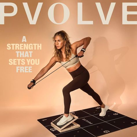 Pvolve Workout Before And After, Pvolve Workout, Jennifer Aniston Workout, Inner Thighs Exercises, Quick Workouts, Toned Tummy, Half Ponytail, Summer Campaign, Celebrity Workout