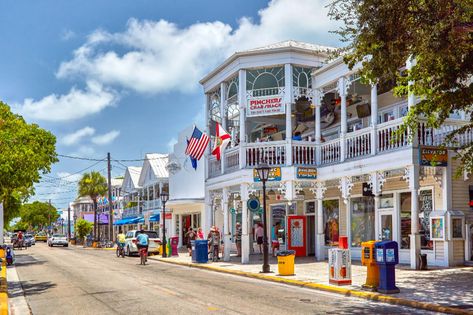 Key West Style, Travel Key West, Key West Vacations, Train Tour, Key West Florida, Florida Usa, Florida Travel, Florida Keys, Key West