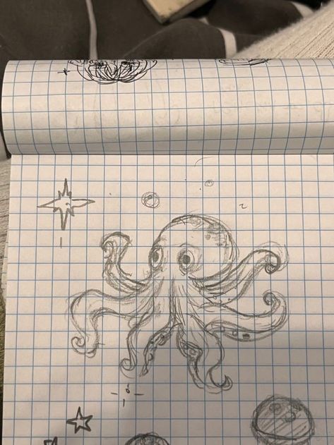 Octopus Aesthetic Drawing, Ocean Sketch Simple, How To Draw An Octopus, Sea Turtle Drawing Sketches, Octopus Drawing Sketches, Ocean Aesthetic Drawing, Ocean Drawing Simple, How To Draw Octopus, Cute Octopus Drawing