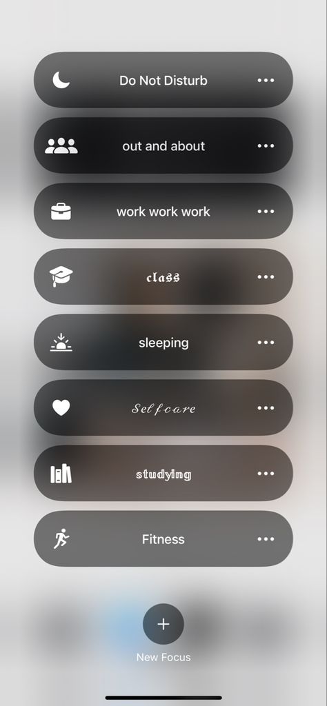 Iphone Focus Ideas, Focus Ideas, Focus Mode, Iphone Themes, 2024 Vision, Dark Aesthetic, Aesthetic Wallpapers, Vision Board, Iphone Wallpaper