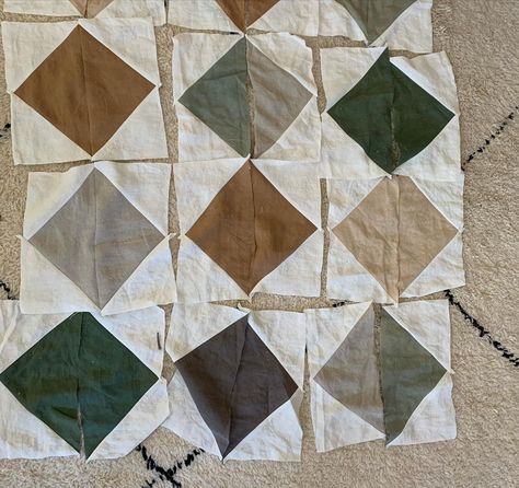 Jillian Carson | Parents’ Christmas gift was this quilt top I played around with for a while. I tried all earthy browns (photo 2) and tried the classic… | Instagram Quilting Color Schemes, Earth Tone Quilt Ideas, Earth Tone Quilt, Earth Tone Color Quilts, Earth Tone Blankets, Earthy Tones Fabrics, Earth Tone Color Palette Yarn, Parents Christmas, Earthy Colors