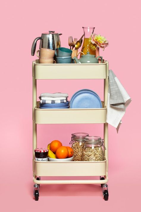 The IKEA RÅSKOG Cart as Breakfast Station | Kitchn Breakfast Trolley Ideas, Raskog Cart Ideas, Ikea Utility Cart, Ikea Trolley, Ikea Inspirations, Raskog Ikea, Ikea Raskog Cart, Raskog Cart, Kitchen Utility Cart