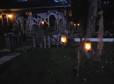 Atmosphere Effects: - Swamp Haunt Help | Halloween Forum Halloween Swamp Theme, Swamp Lights, Witch Display, Haunted Swamp, Swamp Theme, Swamp Witch, Halloween Forum, Diy Pond, Small Pond