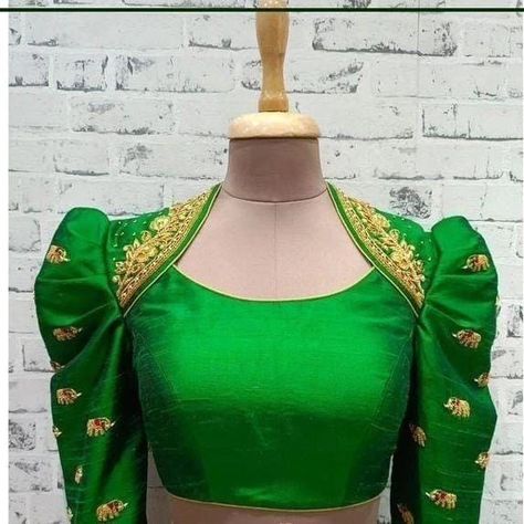 Dm@9640490158 Designer maggam work blouse Fabric: Halfpattu/Rawsilk Dispatch: 3days Price : 2800unstiched . 3350stitched Colours and sizes can be customised accordingly Green Blouse Designs, Maggam Designs, Maggam Blouse, Embroidery Blouses, Model Blouse, Maggam Work Blouse, Blouse Designs Catalogue, Pista Green, Aari Blouse