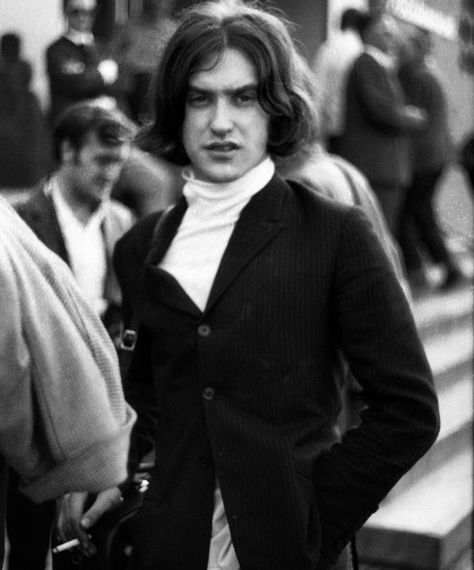 Dave Davies, Music Aesthetics, Ray Davies, Bass Guitarist, Mod Girl, The Kinks, Buddy Holly, British Rock, Sixties Fashion