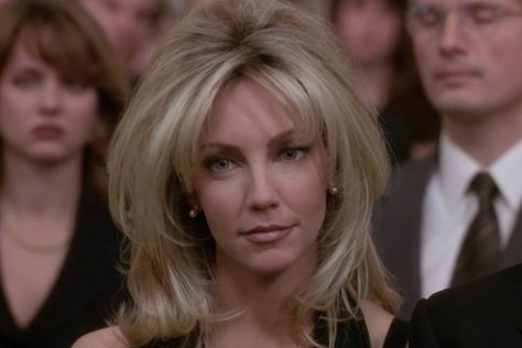 Heather Locklear Claims First Wives Club Co-Star “Outlined Her Areola” On Set Heather Locklear Now 2022, Heather Locklear 90s, First Wives Club Aesthetic, Goldie Hawn Hair First Wives Club, Heather Locklear Now 2023, Goldie Hawn First Wives Club, Heather Locklear Hair, Heather Locklear Now, Heather Locklear Melrose Place