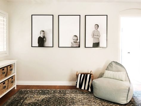 Affordable, Large-Scale Wall Portraits for $3! With your iphone...and editing on your phone. Wall Portraits, Diy Large Wall Art, Family Photo Wall, Large Wall Decor, Hang On, 가을 패션, A Living Room, Bedroom Wall Art, Wall Art Living Room