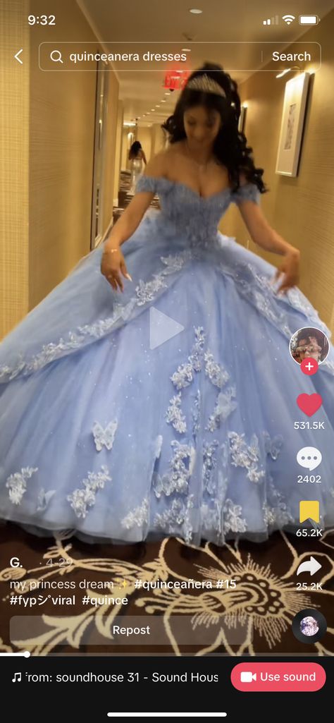 Light Blue And Gold Quinceanera Dress, Periwinkle Quince, Dusty Blue Quinceanera Dresses, Light Blue Quinceanera Ideas, Quinceanera Inspiration, Blue Quinceanera Ideas, Sweet 16 Cinderella Theme, Cinderella Quinceanera Dress, Blue Quince Dress