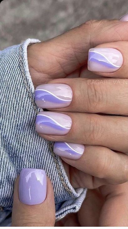 Summer White Nails Short, Short Square Nail Designs Purple, Pastel Purple Nail Ideas, Lila Nail Art, Classy Short Nails, Purple Gel Nails, Short Summer Nails, Purple Nail Polish, Simple Gel Nails