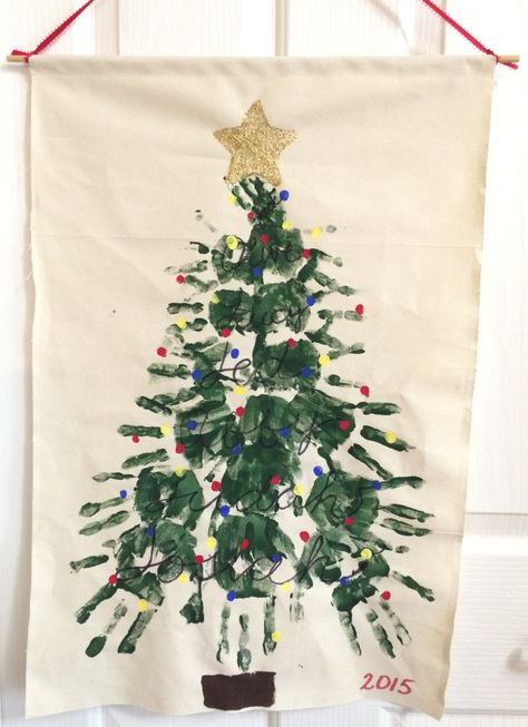 Handprint Christmas Towels, Christmas Tree With Handprints, Christmas Tree Hands, Fingerprint Christmas Tree Ornament, Hand Christmas Crafts, Christmas Finger Print Art, Hand Christmas Tree Craft For Kids, Christmas Tree Handprint Art, Christmas Tree Hand Print