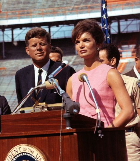 December 29, 1962- Miami Mine Photo, American Royals, John Junior, Jackie Onassis, John Fitzgerald, Isabel Ii, Jackie O, Lady Bird, American Presidents