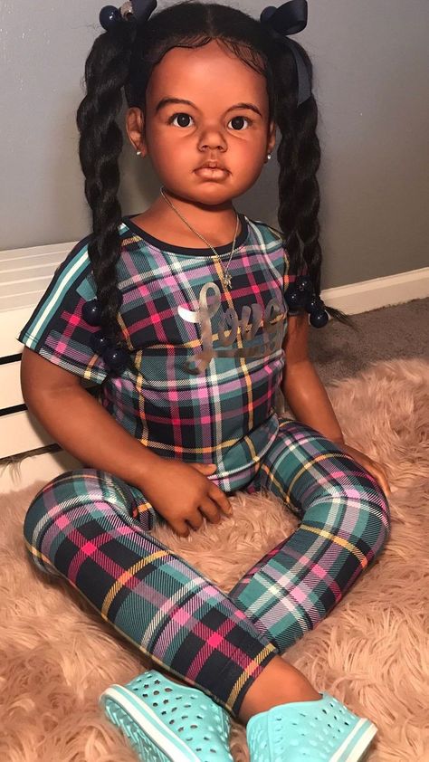 Reborn Babies Black, Doll Hairstyle, Custom Reborn Dolls, Reborn Child, Real Looking Baby Dolls, African American Baby Dolls, Reborn Toddler Girl, Life Like Baby Dolls, American Baby Doll