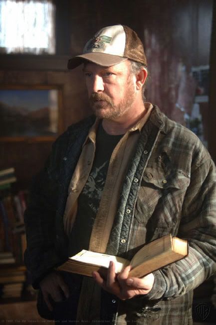 Bobby Singer Supernatural, Supernatural Bobby, Benny Lafitte, Sam And Dean Supernatural, Supernatural Bloopers, Supernatural Characters, Jim Beaver, Supernatural Tattoo, Supernatural Series