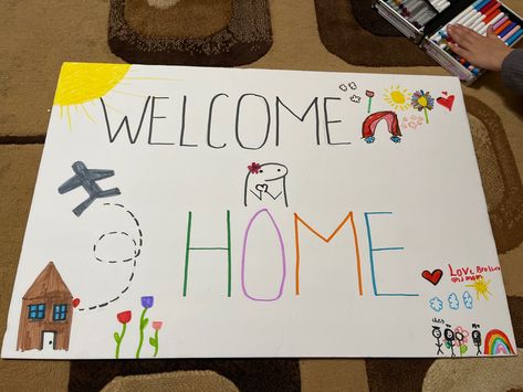 🎉🎈🏠 Welcome Home Drawing Ideas, Welcome Home Signs From Hospital, Welcome Back Poster Ideas Airport, Cute Welcome Home Signs, Welcome Home Card Ideas, Diy Welcome Home Signs, Welcome Home Banner Ideas, Welcome Home Signs Diy Poster, Welcome Home Sign Ideas