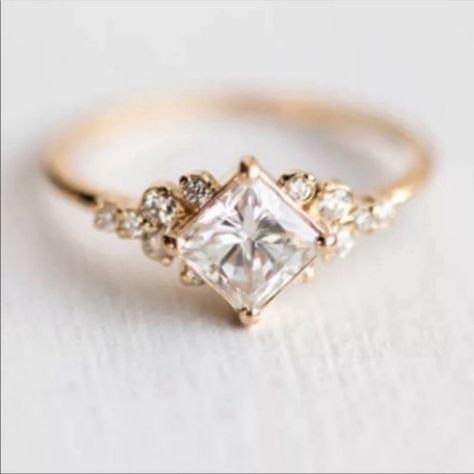 Simulated Diamond Love Rings, Rose Gold Wedding Ring, Wedding Ring For Women, Vintage Style Rings, Wedding Rings Rose Gold, Gold Wedding Rings, Vintage Engagement, Three Stone Rings, Rings Simple