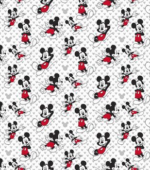 Diy Fabric Projects, Mickey Mouse Fabric, Harry Potter Quilt, Stencil Patterns Templates, Balloon House, Mickey Love, Disney Fabric, Fabric Stains, Mickey Mouse Wallpaper