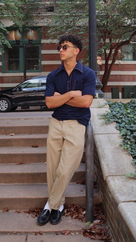 Man Polo Outfit, Mens Fashion Polo Shirt Outfits, Polo Shirt Casual Outfit Men, Man Fashion Style Casual, Man Loafers Outfit, Men’s Chunky Loafers Outfit, Summer Business Outfits Men, Men’s Loafers Style, Men Summer Date Outfit