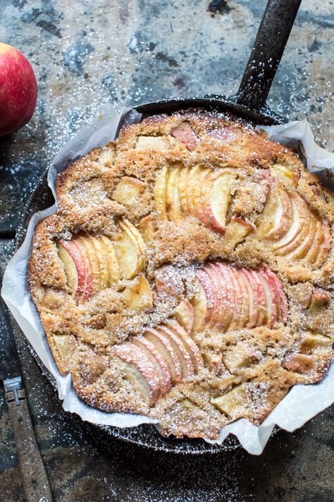 Cardamom Cognac Apple Cake: Not only is it delicious, this cake is simple, moist...almost bread pudding like, & not overly sweet, yum! @halfbakedharvest.com Apple Cake Recipe, Fall Dinner Party, Slow Cooker Desserts, Dinner Party Menu, Half Baked, Half Baked Harvest, Fall Dinner, Apple Cake, Cast Iron Skillet