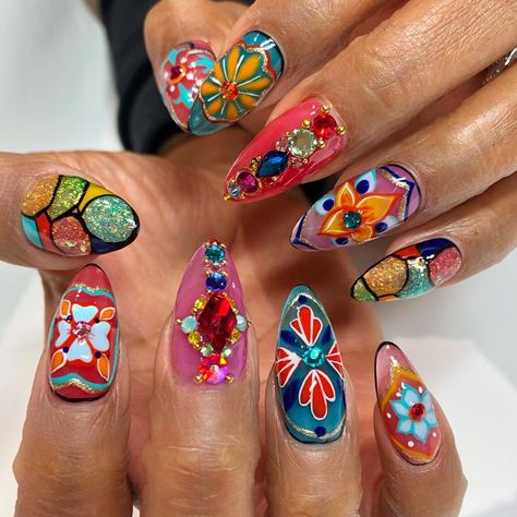 Vanessa Cooper |LA Nail Artist on Instagram: “✨Spanish tile inspired nails! 🌈✨ • For @mrstru120 💜 • • • • #rainbow #spanishtile  #lanailtech #hollywood #lanails #beverlyhills…” Tile Inspired Nails, Diy Valentine's Nails, Vanessa Cooper, Short Nail Manicure, Simple Fall Nails, Pointed Nails, Inspired Nails, Spanish Tile, Metallic Nails