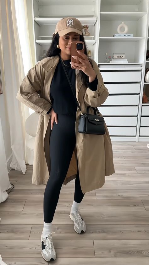 Oversized Double-Breasted Trench … curated on LTK Winter Outfits With Trench Coats, Baddie Outfits 2024, Outfits For New York Fall, Oversized Fall Outfits, Outfits For Ireland, Trench Coat Outfit Winter Classy, Winter Errands Outfit, Running Errands Outfit Winter, Errands Outfit Winter