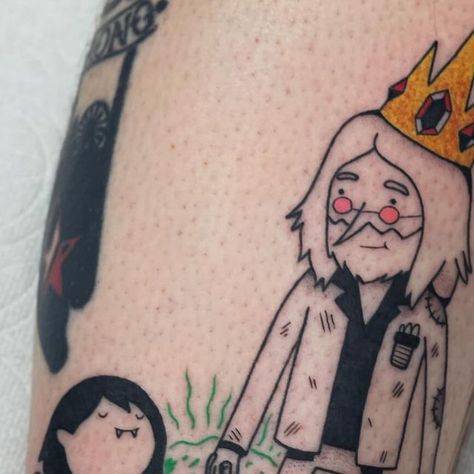 Joshua Burd on Instagram: "Fuckin awesome Marcy and Simon piece for Kenneth. Thanks again! #pdxtattoo #pdxtattooart #portland #portlandtattoo #portlandart #tattooart #adventuretime #iceking #simon #marceline #marcelinethevampirequeen #blackinktattoo #blackworktattoo #colortattoo #instatattoo #ilovetattoos" Simon And Marceline, Marceline Tattoo, Simon Petrikov, Portland Tattoo, Marceline The Vampire Queen, Geek Tattoo, Ice King, Black Ink Tattoos, Blackwork Tattoo