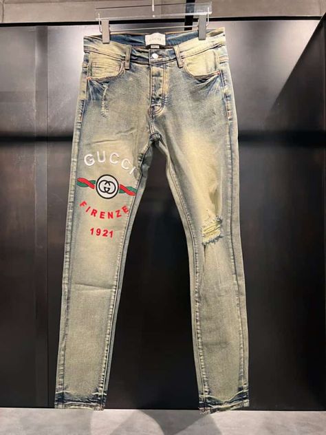 Expensive Jeans, Mens Luxury Fashion, Fancy Bags, Jeans Men, Mens Luxury, Mens Jeans, Gucci, Luxury Fashion, Pants