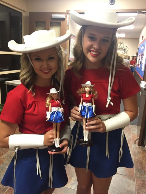 Rangerette Sisters! Drill Team Gifts, Kilgore Rangerettes, Drill Team Uniforms, Drill Team Pictures, Star Ideas, Dance Team Gifts, Team Ideas, Team Costumes, Drill Team