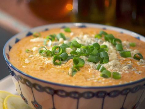 Buffalo Chicken Dip recipe from Trisha Yearwood via Food Network Wing Dip, Trisha's Southern Kitchen, Best Thanksgiving Appetizers, Trisha Yearwood Recipes, Chips Dip, Chicken Dip Recipe, Buffalo Chicken Dip Recipe, Thanksgiving Appetizer Recipes, Cheesecake Dip