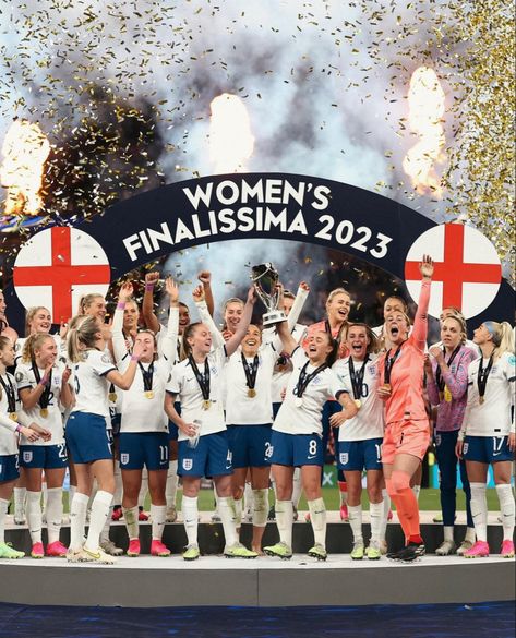 England Lionesses Aesthetic, The Lionesses, Lionesses Football, Mary Earps, Football Board, England Ladies Football, England Women, Leah Williamson, Football Posters