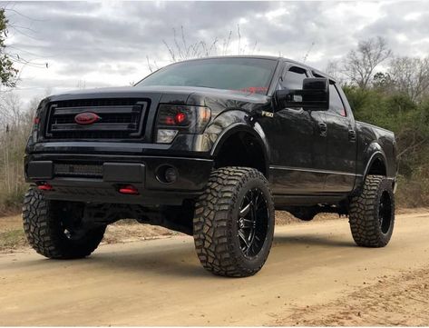 FORD ALLEGIANCE TRUCK CLUB on Instagram: “Featuring @j.burgess_5.0 Clean 12th Gen Go check out our sponsors @supreme_suspensions @rek_gen @toxicoffroad @lasfitautolighting…” 12th Gen F150, F150 Build, 2005 Ford F150, F150 Lifted, Ford F150 King Ranch, Ford Trucks F150, Lifted Ford, Dream Vehicles, King Ranch