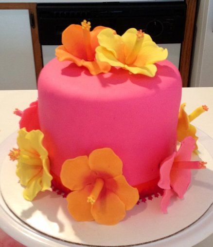 Polynesian Princess, Hibiscus Cake, Hawaii Cake, Hawaiian Cake, Flower Cake Decorations, Luau Birthday Party, Hawaiian Birthday Party, Hawaiian Birthday, Gateaux Cake