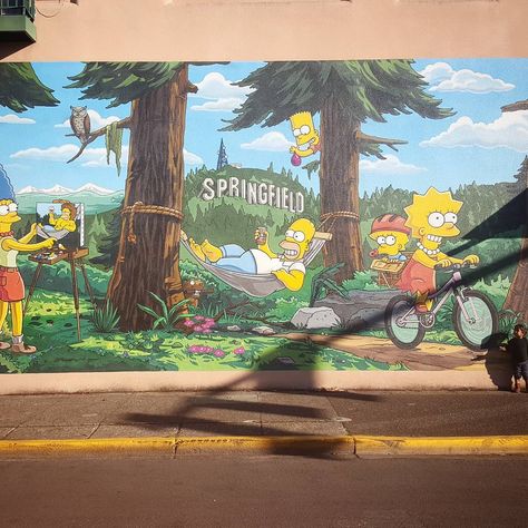 The Simpson's mural in Springfield, Oregon! Springfield City, Springfield Oregon, The Simpsons Movie, Portland Street, Pabst Blue Ribbon Beer, Oregon Road Trip, University Of Oregon, Oregon Travel, Roadside Attractions