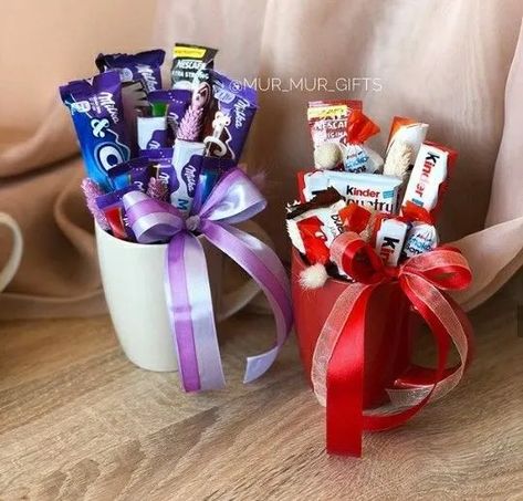 Diy Christmas Presents For Family, Christmas Presents For Family, Diy Gift For Kids, Tea Cup Candles Diy, Christmas Gifts For Family, Candy Bouquet Diy, Chirstmas Gift, Bags Making, Diy Christmas Gifts For Family