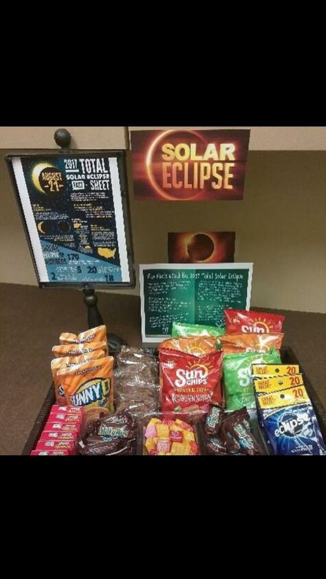 Solar eclipse party 8/21/17 Solar Eclipse Games For Adults, Solar Eclipse Pop By, Eclipse Goodie Bag, Solar Eclipse Picnic, Solar Eclipse Goodie Bag, Solar Eclipse Breakfast Ideas, Eclipse Themed Snacks, Eclipse Party Decorations, Solar Eclipse Charcuterie Board