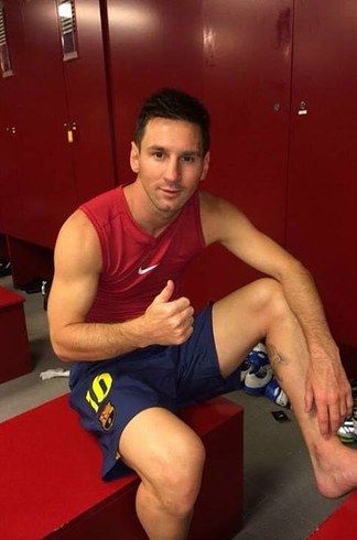 Messi Neymar Suarez, Bayer Munich, Franz Beckenbauer, Hottest Guys, Argentina National Team, Messi And Neymar, Lionel Andrés Messi, Leonel Messi, Messi Argentina