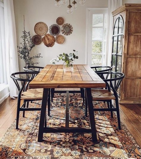 Bohemian Dining Room, Industrial Interior Style, Boho Dining Room, The Golden Girls, Formal Dining Room, Room Table, 인테리어 디자인, Dining Room Decor, Home Decor Inspiration