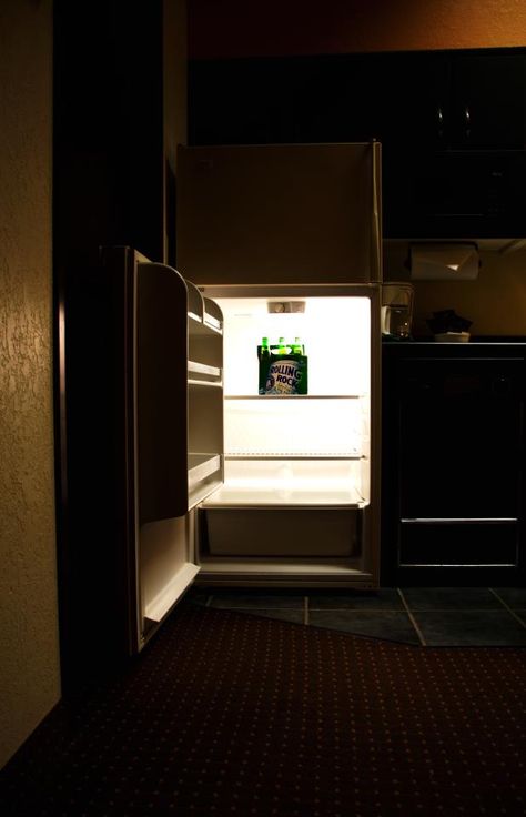 Fridge Photography, Dynamic Shots, Empty Fridge, Dr Aesthetic, Vintage Fridge, Slytherin And Hufflepuff, Anatomy Practice, Wales Bonner, Dream House Interior