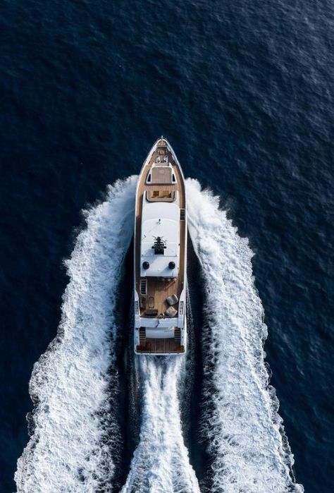 Dubai International Boat Show Charter Yacht, Luxury Helicopter, Buy A Boat, Motor Boat, Yacht Broker, Private Yacht, Yacht Life, Bigger Boat, Boats Luxury