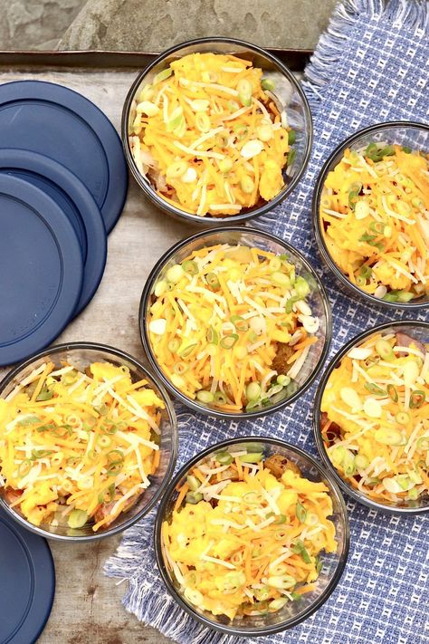 MAKE-AHEAD SAVORY BREAKFAST BOWLS－ a reasonable amount of meal-prep is rewarded with wholesome, grab-and-go meals for the week, which can customized and topped to taste. They’re equally satisfying as a packable lunch or easy dinner, too. Savory Breakfast Bowls, Packable Lunch, Beautiful Baking, Healthy Breakfast Bowls, Breakfast Prep, Grab And Go Breakfast, Egg Dishes, Breakfast Meal Prep, Make Ahead Meals