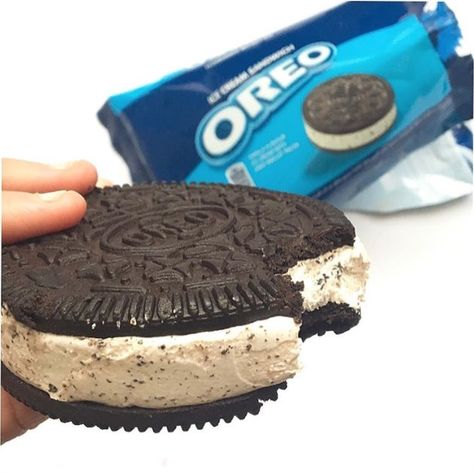 SWEET TREATS🍓🍭👑 on Instagram: “🍦🍦 Good evening ☺️ This @oreo Ice cream Sandwich is defiantly one  of the best if your buying from a shop.. if you like Mr. Whippys and…” Sandwich Ice Cream, Oreo Ice Cream Sandwich, Ice Cream Sandwich Cake, Excited For Christmas, Oreo Ice Cream, Ice Cream Cookie Sandwich, Food Therapy, Cream Sandwich, Ice Creams