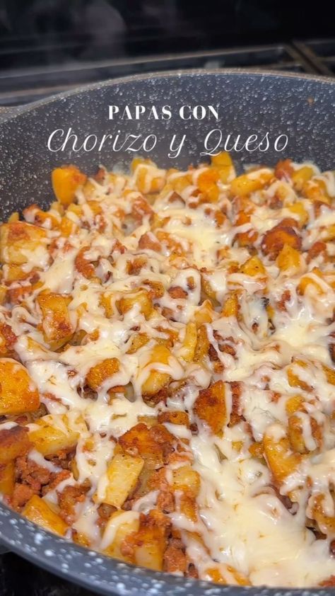 Potatoes And Chorizo Recipes, Longaniza Recipe Mexican, Longaniza Recipe, Chorizo And Potatoes, Chorizo Queso, Queso Quesadilla, Chihuahua Cheese, Chorizo Breakfast, Papa Recipe