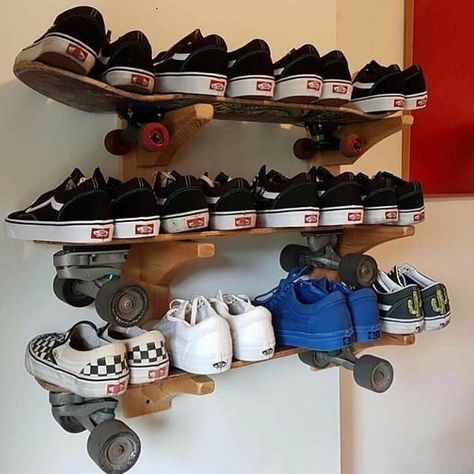 Ikea Deco, Skateboard Room, Skateboard Furniture, Skateboard Rack, Indie Room, Dreamy Room, Teen Bedroom Decor, Room Design Bedroom, Dream Room Inspiration