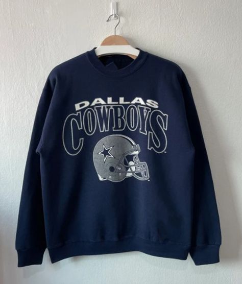 Dallas Cowboys Outfits, Cowboys Sweatshirt, Dallas Cowboys Sweatshirt, Cowboys Nfl, 90s Sweatshirt, Blue Sweatshirt, Cool Hoodies, Lookbook Outfits, Nfl Football