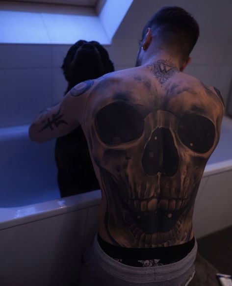 Skull On Back Tattoo, Back Tattoo Full For Men, Full Back Skull Tattoo For Men, Back Skull Tattoo For Men, Skull Tattoo Back Men, Skull Back Tattoo Men, Skull Stomach Tattoos, Big Skull Tattoo, Full Back Skull Tattoo