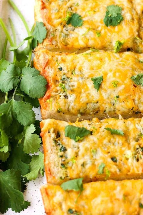 Garlic Cheese Bread Recipe, Cheesy Garlic Bread Recipe, Bread Dough Recipe, Cheese Bread Recipe, Mexican Side Dishes, Homemade Garlic Bread, Garlic Cheese Bread, Garlic Bread Recipe, Cheesy Garlic Bread