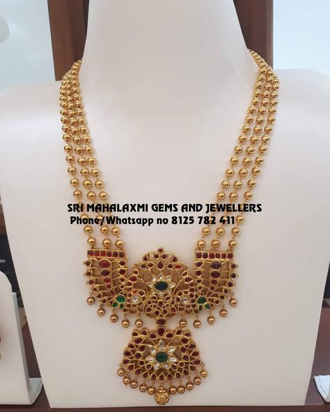 Attractive Layered Necklace From Sri Mahalakshmi Gems And Jewellers. Please click the below link to reach the seller directly. https://tinyurl.com/yxnw9hy7 For more details please contact. Seller Name : Sri Mahalaxmi Gems and Jewellers Facebook: https://www.facebook.com/SriMahalaxmiGemsAndJewels/ Website : http://www.srimahalaxmi.com/ Contact : +91 92468 89611 Related Posts Long Ruby Emerald Haram With EarringsStunning Stone Bangles From Sri … Sri Mahalakshmi Gems And Jewellers, Mahalakshmi Jewellers, Long Haram, Kundan Work, Antique Necklaces Design, Pearl Jewelry Design, Antique Jewelry Indian, Stone Bangle, Antique Necklace