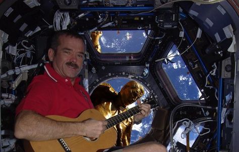 Chris Hadfield, Space Oddity, Space News, Space Photos, William Shatner, Astronauts In Space, O Canada, Original Music, Original Song