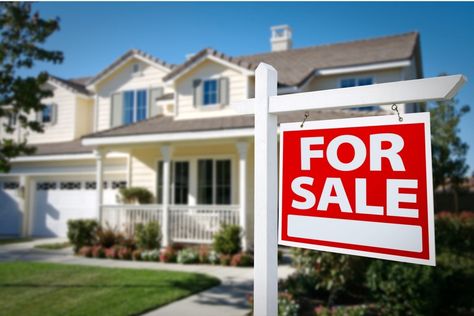 How To Buy Your Dream House In 2020  @AlmostHomeFL #home #realestate #dreamhouse #buying #swfl Real Estate Signs, Real Estat, We Buy Houses, Sell Your House Fast, Pikes Peak, Selling Your House, Real Estate Investor, Housing Market, Real Estate Investing